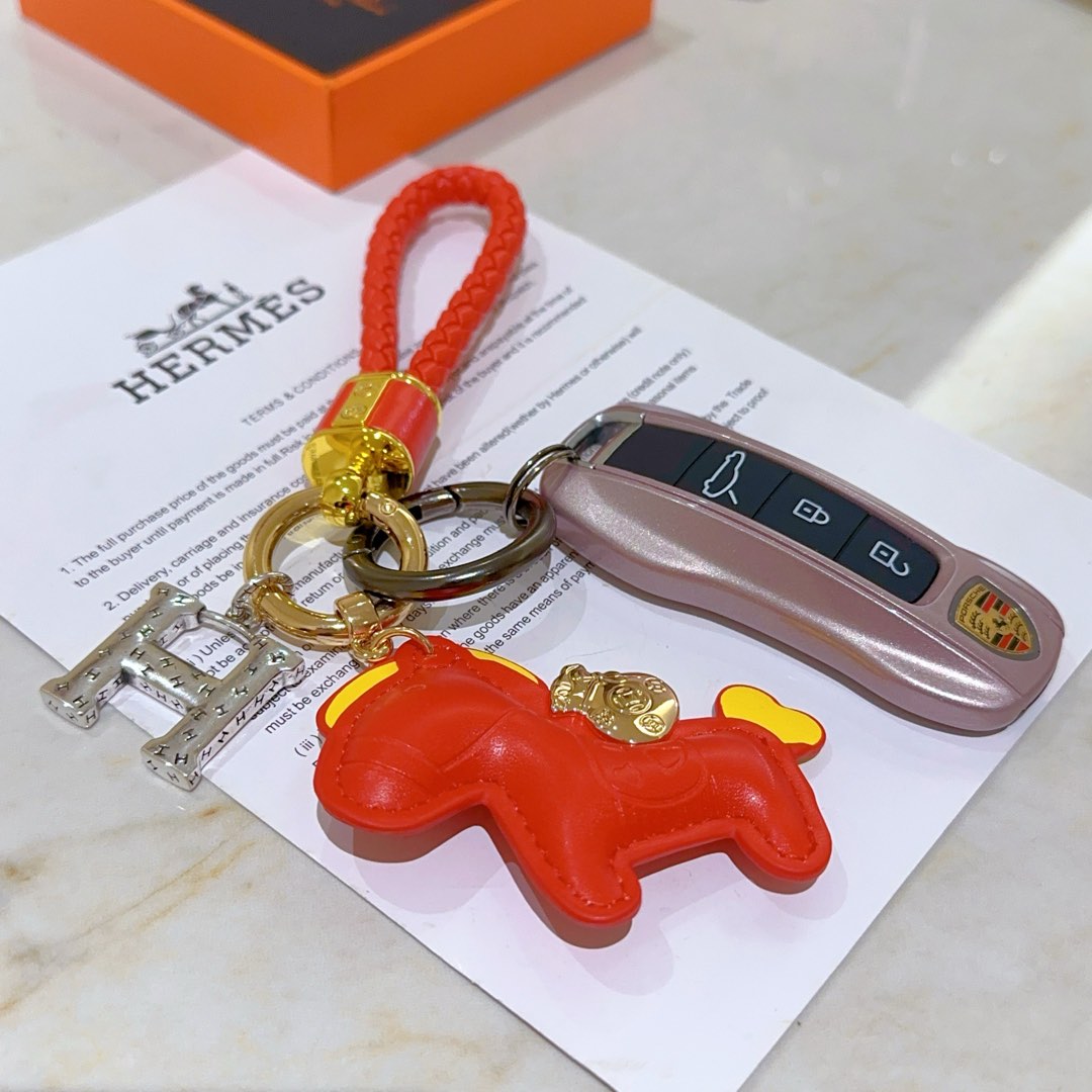 Luxury Hermes Key Button in Platinum: Exquisite Craftsmanship for Elegant Style - 图片 2