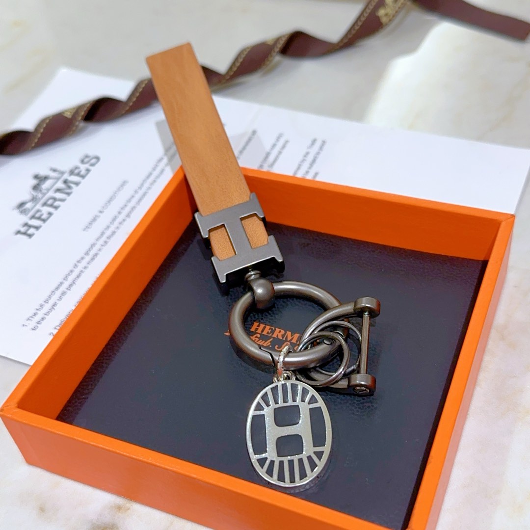Luxury Hermes Key Button: Platinum Version with Customized Details - 图片 4