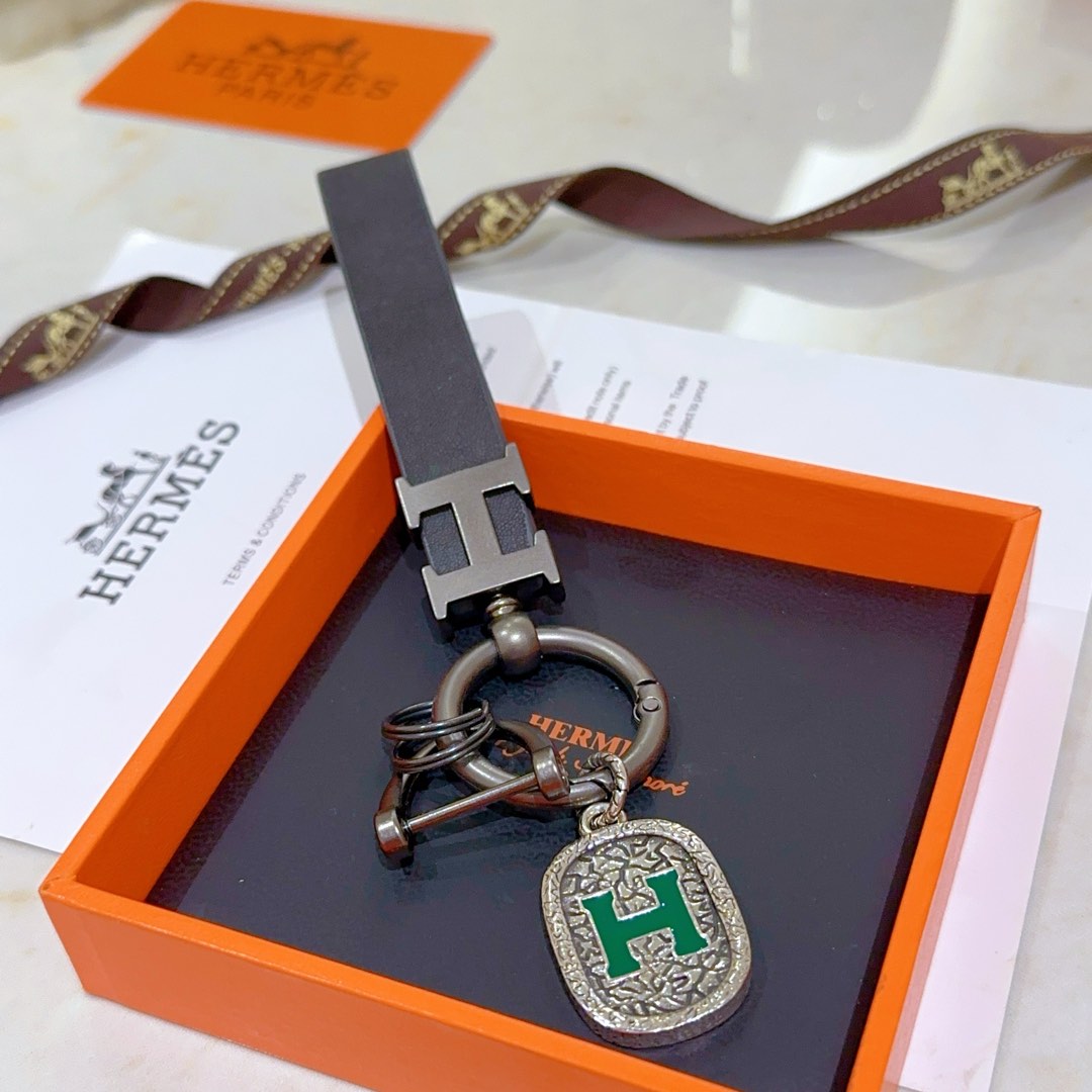 Luxurious Customized Hermes Key Buttons with Platinum Finish for Both Genders - 图片 5