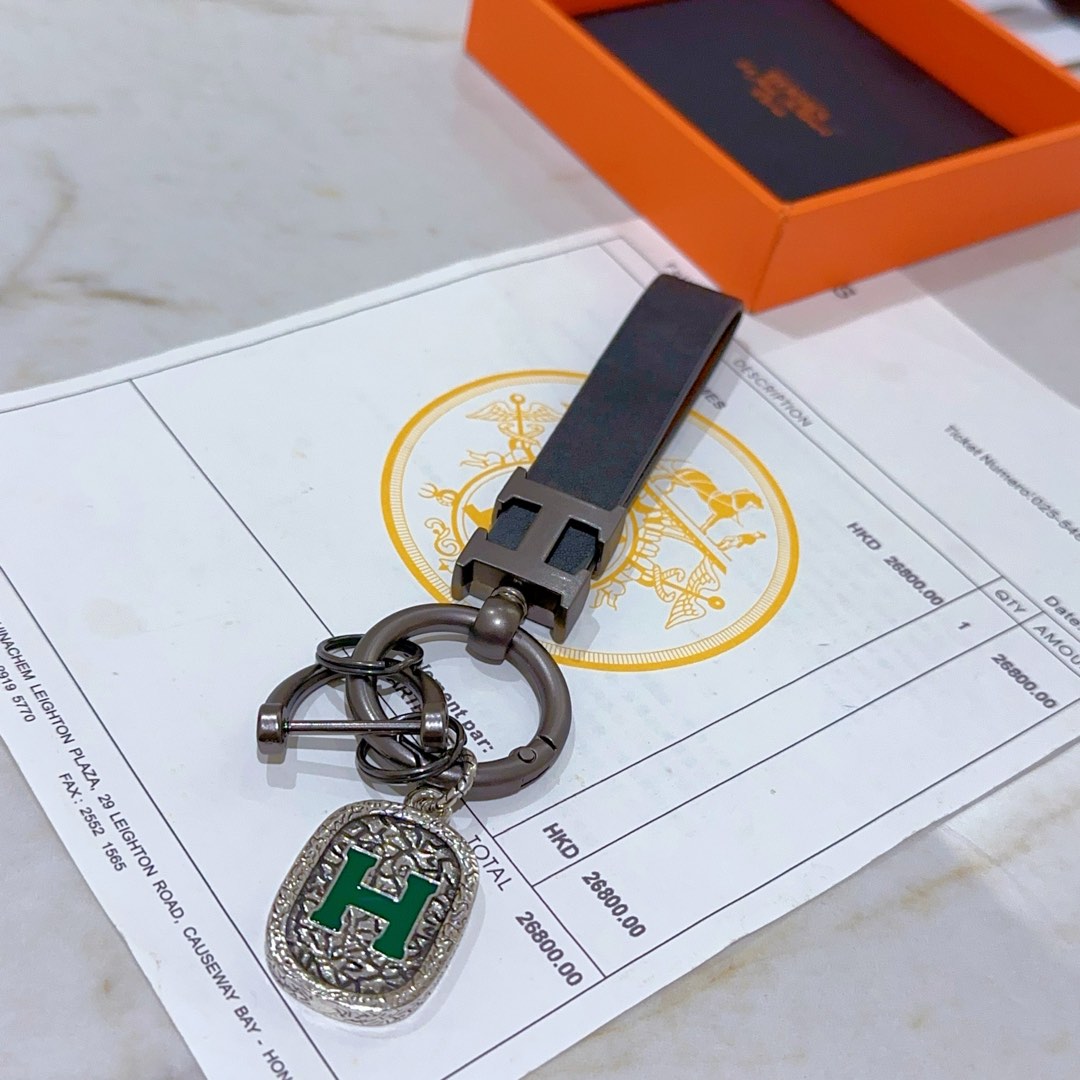 Luxurious Customized Hermes Key Buttons with Platinum Finish for Both Genders - 图片 6