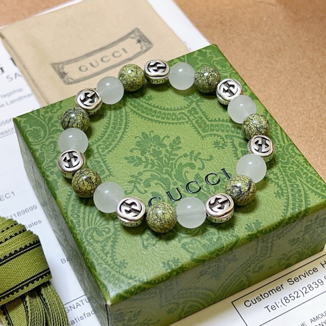 Gucci luxury bracelet 2