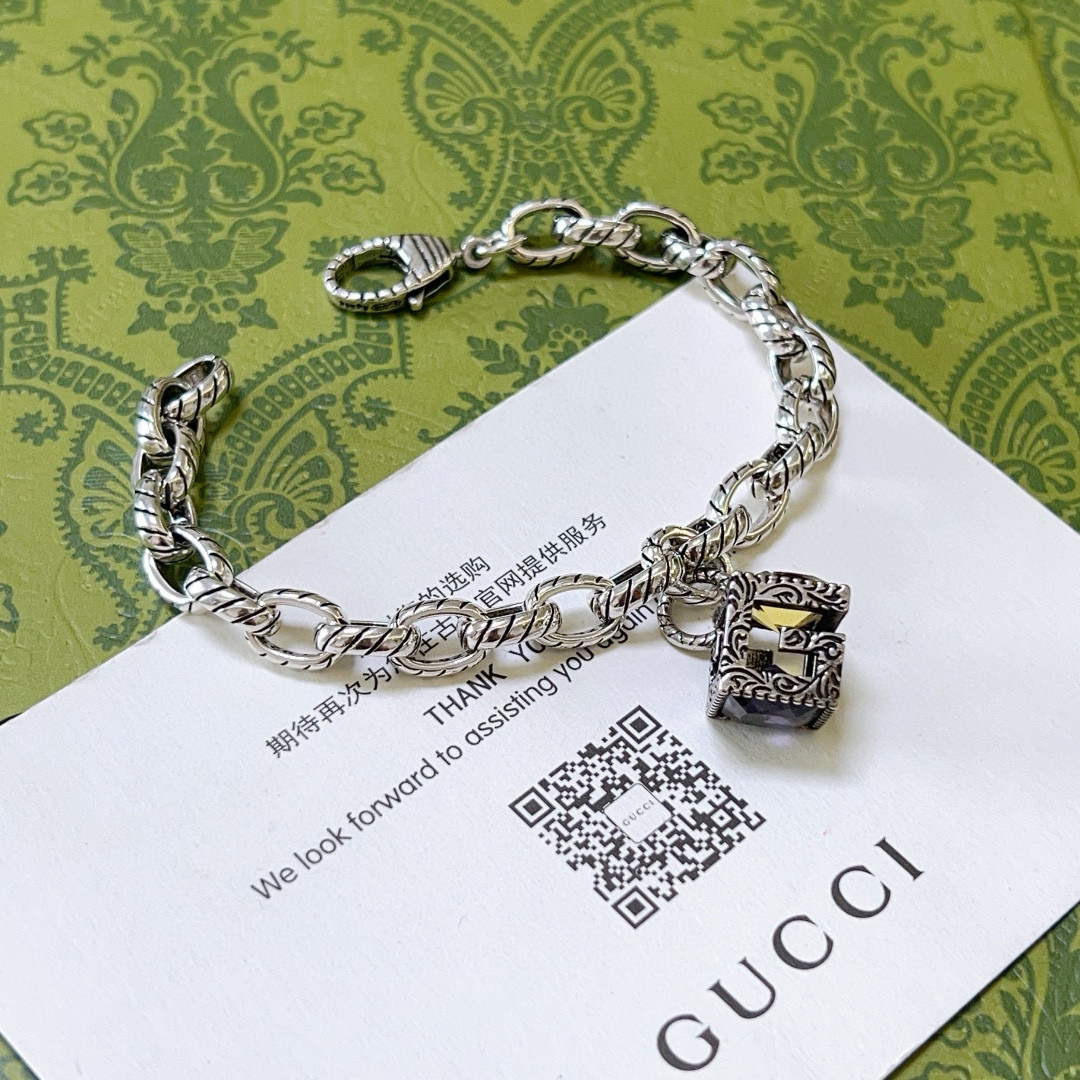  。 2025最新出炉土豪版手链 独家高品质🌼 Gucci古驰手链最新款的经典款 精致无论款式 质感 都