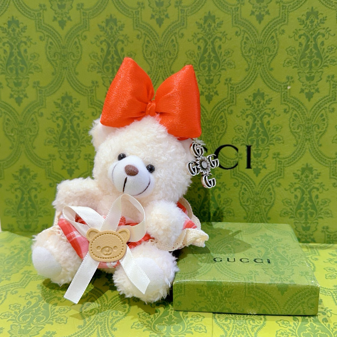 New Gucci Key Button Release: Hot Market Continues to Drive Demand - 图片 9