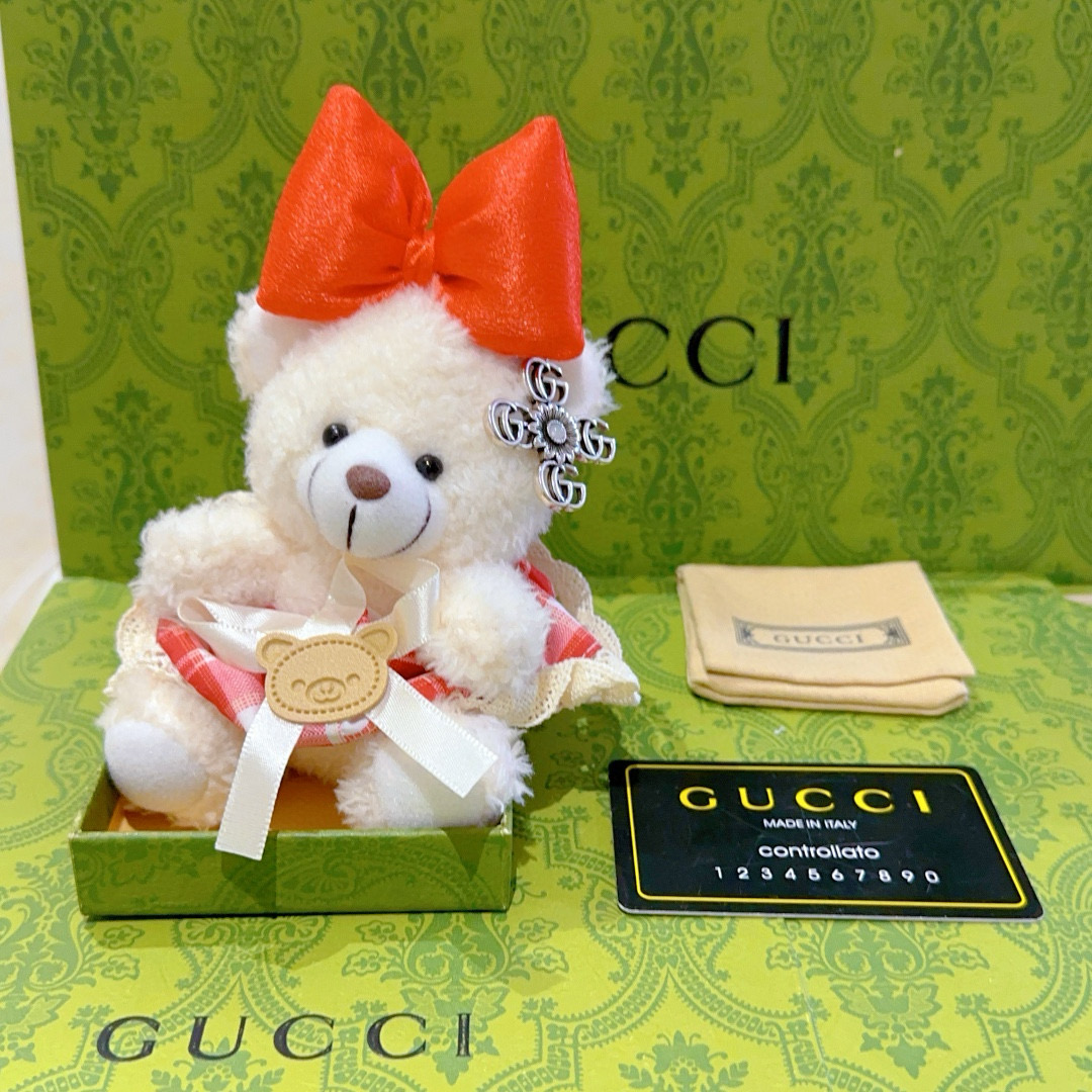 New Gucci Key Button Release: Hot Market Continues to Drive Demand