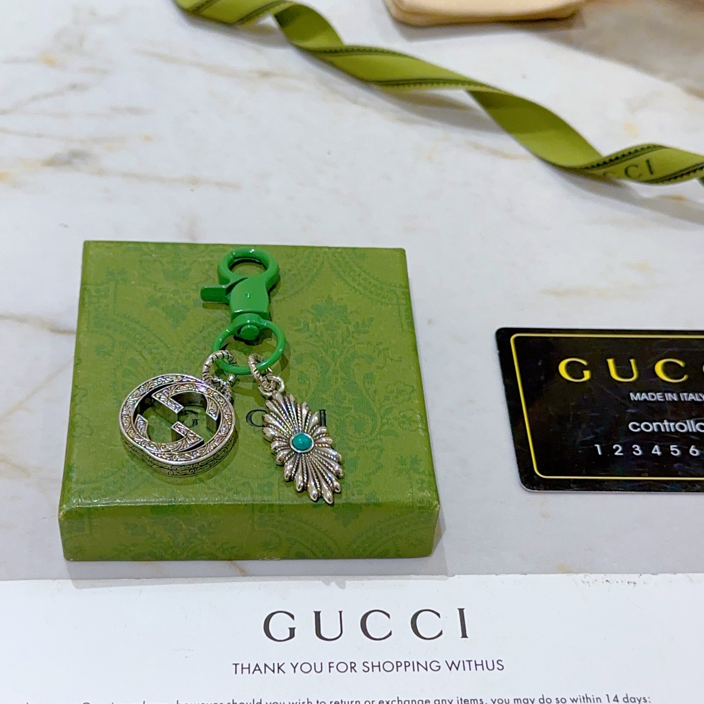 Gucci’s Latest Release: 168 New Items Featuring Key Buttons and Bag Buttons - 图片 5