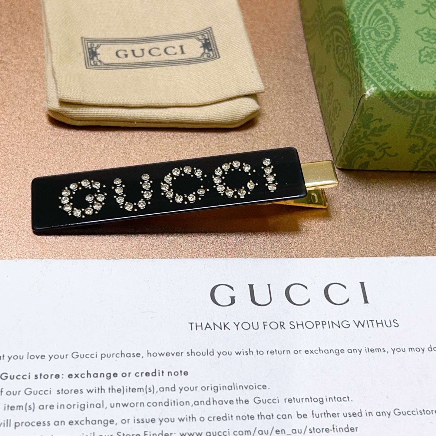 “138. Gucchi with GUCCI Aclikles: Fashionable Resins and Crystals on Display” - 图片 2