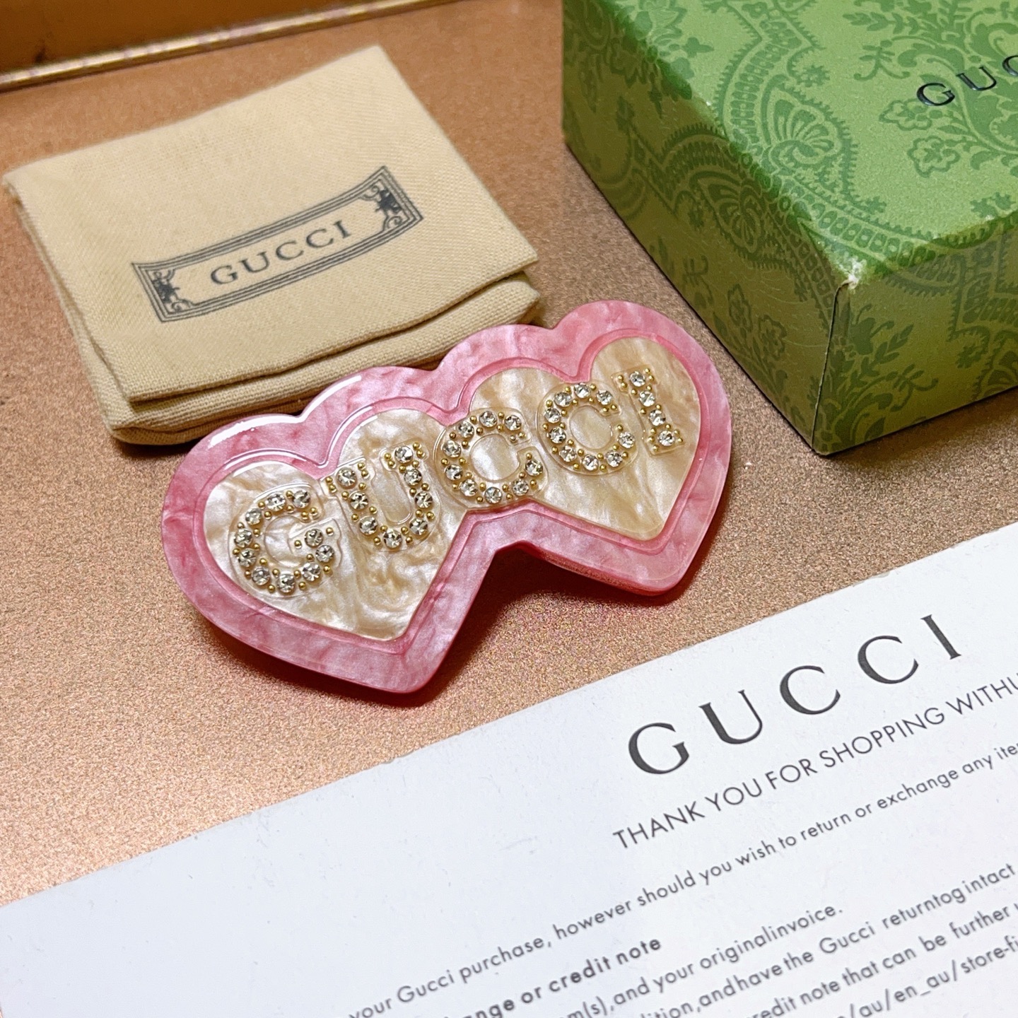 Luxury Fashion Event Showcases GUCCI Accessories with Celebrities and Athletes - 图片 1