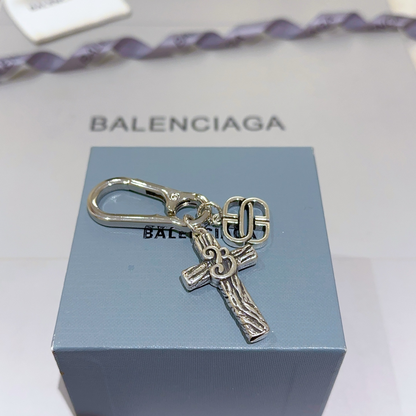 New Paris Family Key Button Series Released with 168 Items & Classic Design - 图片 6