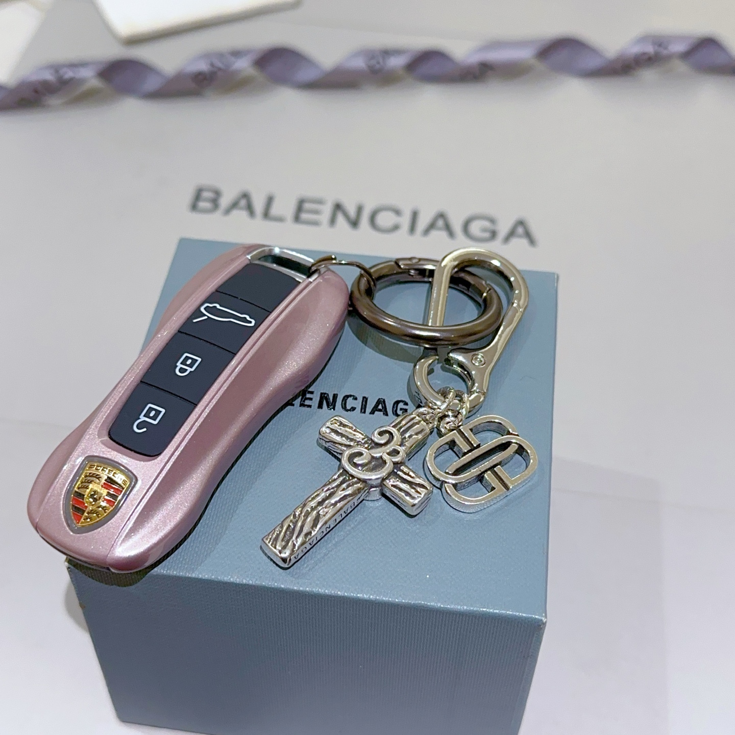 New Paris Family Key Button Series Released with 168 Items & Classic Design - 图片 2