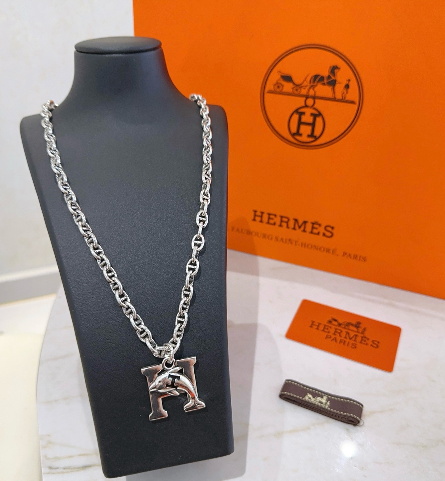 批140。🌀🌟HERMES  爱马仕项链 猪鼻子项链系列首饰 进口定制.高端链条经典搭配 新品 简单时尚🌟专柜一致 火爆款出货 设计独特 前卫 男女必备款！