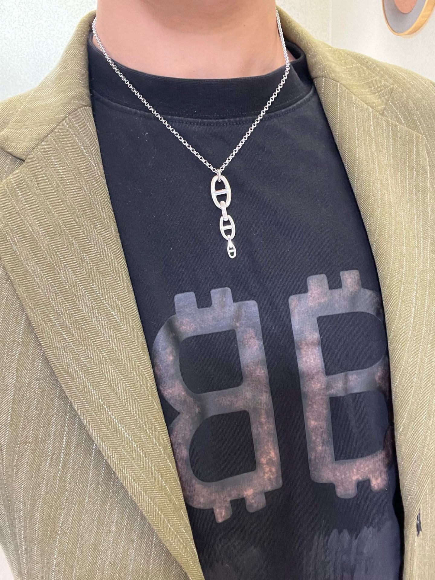 批80。🌀🌟HERMES  爱马仕项链 猪鼻子项链系列首饰 进口定制.高端链条经典搭配 新品 简单时尚🌟专柜一致 火爆款出货 设计独特 前卫 男女必备款！