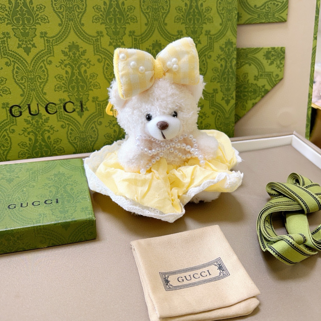 Gucci Introduces New Key Button Series with Anger Forest Double G Design - 图片 6