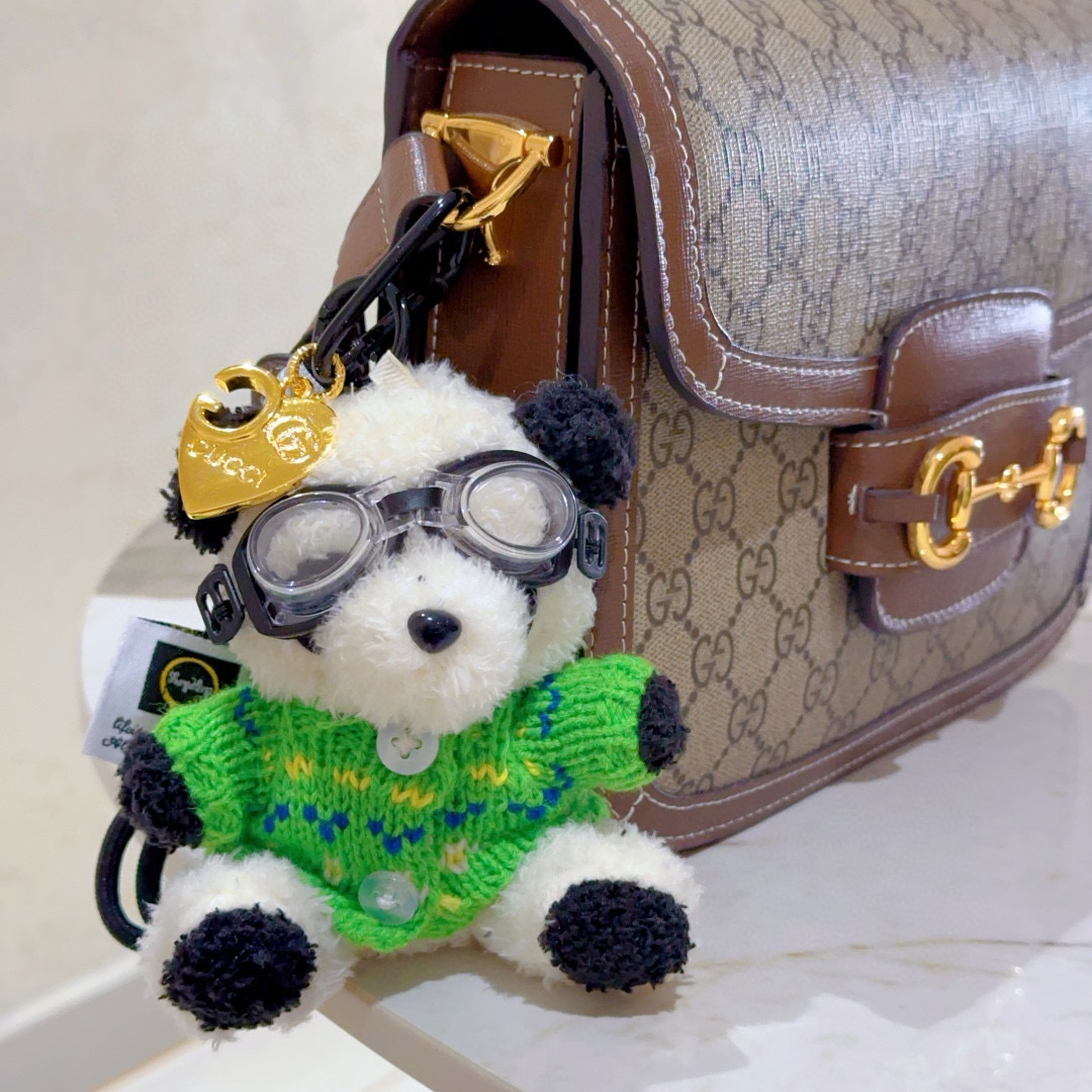 Gucci Launches New Product with 189,225 Goochs and Anger Forest Design Key Button. - 图片 6