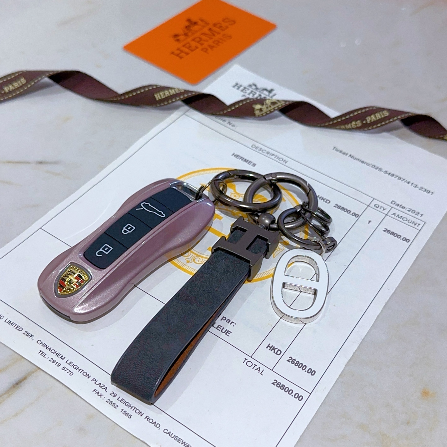 Luxurious Hermes Key Button in Platinum: Customized Elegance for All Genders - 图片 1