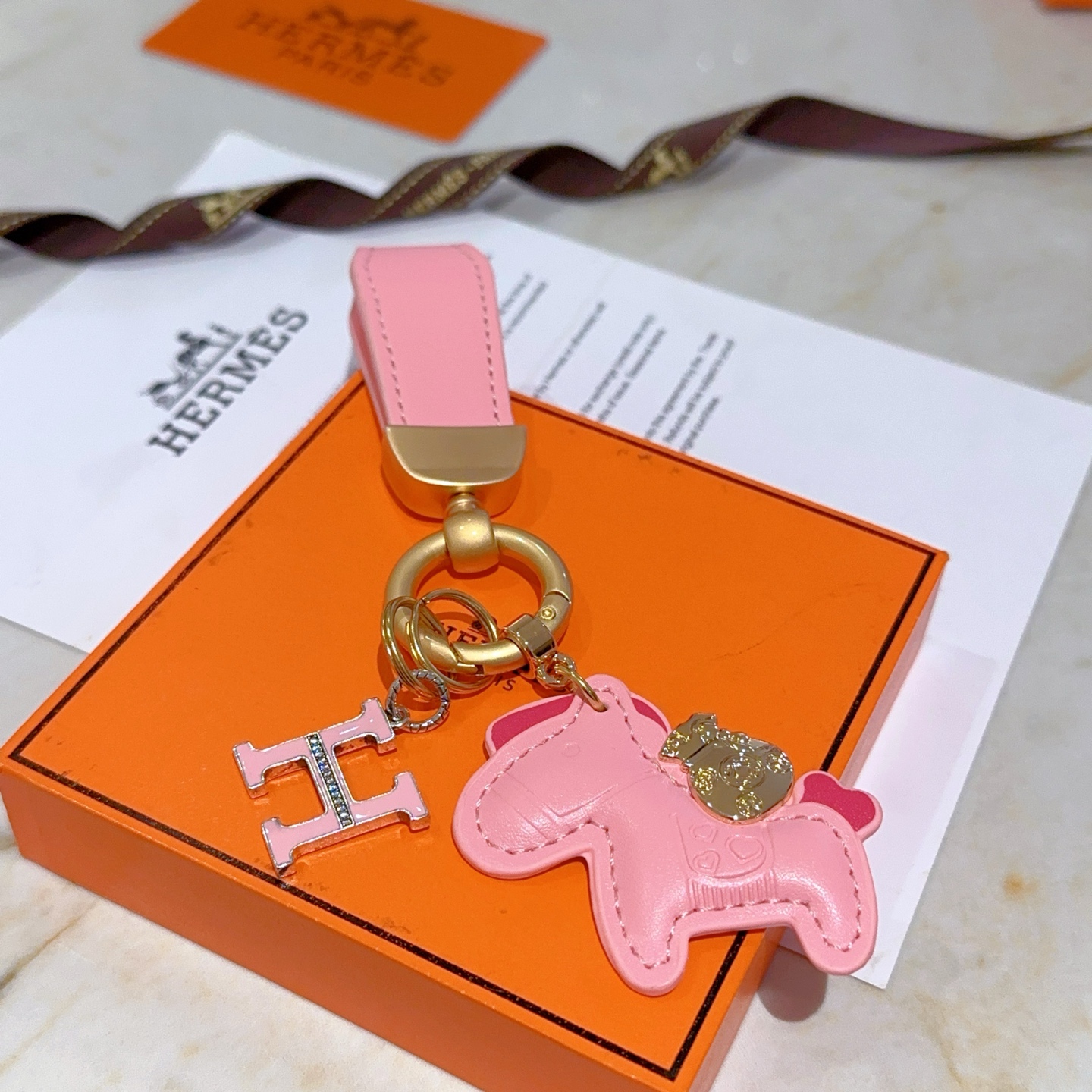 Luxury Hermes Horse Key Button in Platinum for Customized High-End Craftmanship - 图片 6