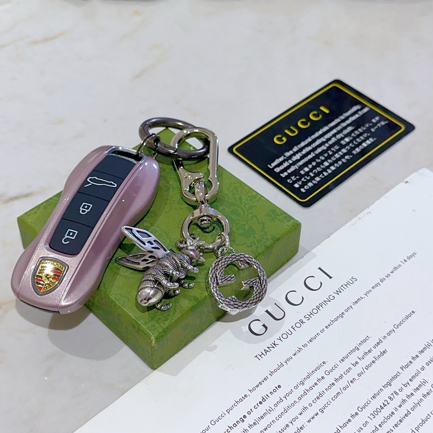 Gucci Releases 189 New Items Featuring Anger Forest Double G Key Button Series - 图片 3