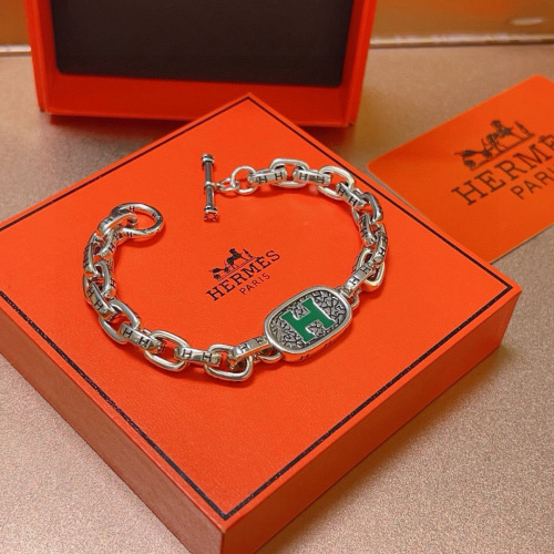 Hermes Platinum Plated Chain Bracelet with Green 'H' Logo - Unisex Design 1 Hermes Platinum Plated Chain Bracelet with Green 'H' Logo - Unisex Design