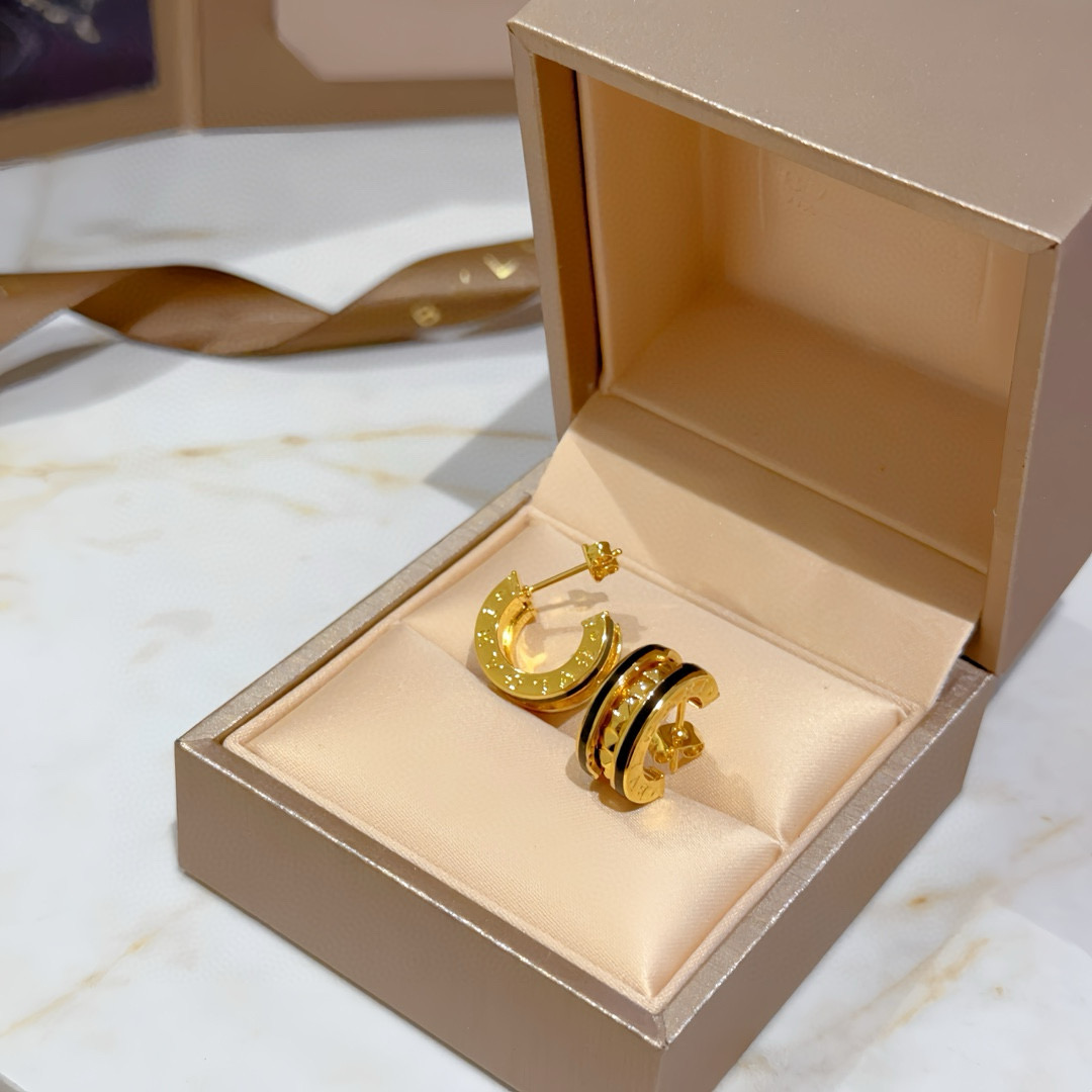 Bvlgari 宝格丽耳钉