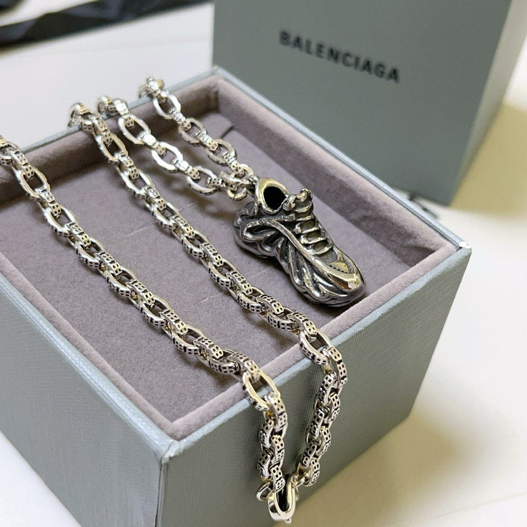 P原单货🔹🔹新品 巴黎世家项链 Balenciaga 新款项链🔹专柜一致 细节做工精细 每个细节流程到位