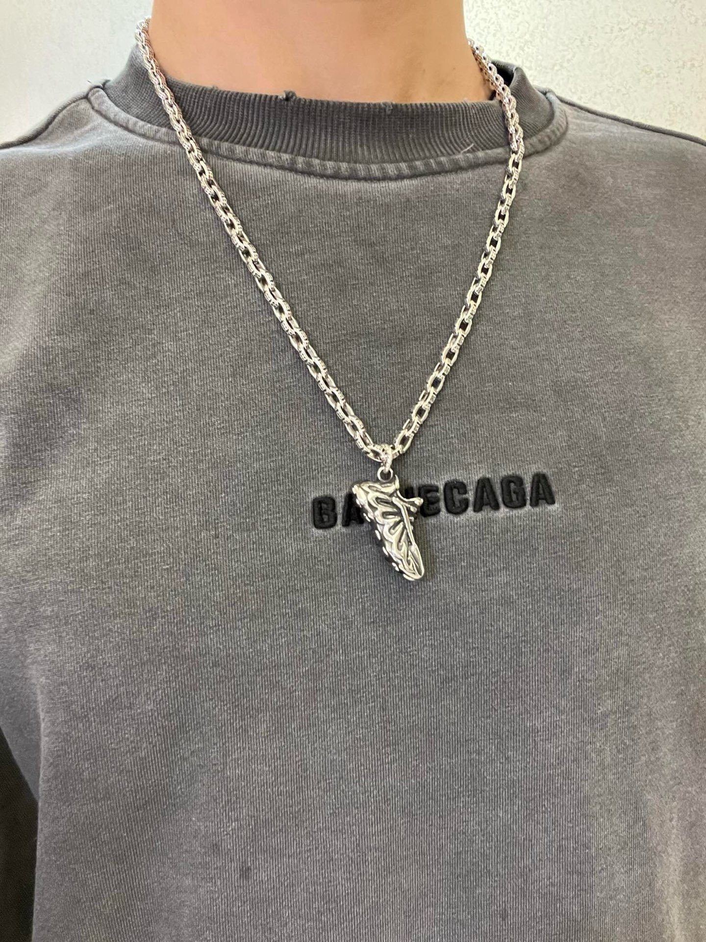 P原单货🔹🔹新品 巴黎世家项链 Balenciaga 新款项链🔹专柜一致 细节做工精细 每个细节流程到位