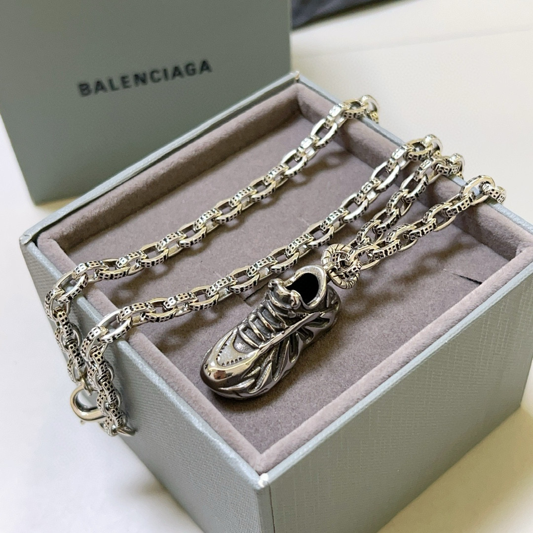 P原单货🔹🔹新品 巴黎世家项链 Balenciaga 新款项链🔹专柜一致 细节做工精细 每个细节流程到位