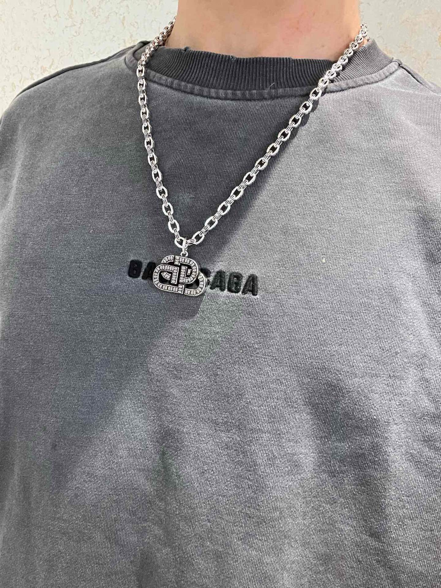 批145 原单货🔹🔹新品 巴黎世家项链 Balenciaga 新款项链🔹专柜一致 细节做工精细 每个细节流程到位 设计工艺精细 火爆款出货 设计独特 复古风格 巴黎世家项链