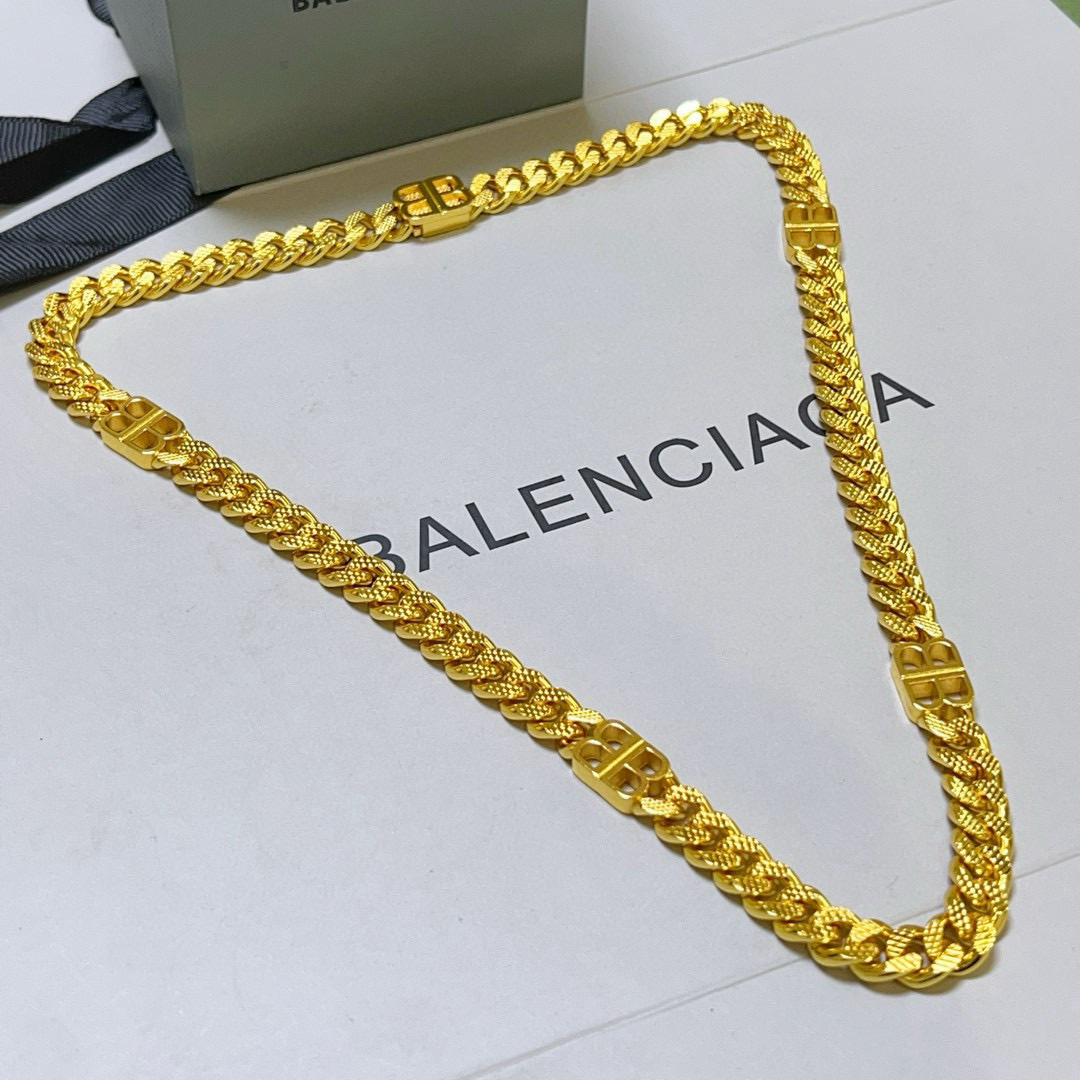 批185 原单货🔹🔹新品 巴黎世家项链 Balenciaga 新款项链🔹专柜一致 细节做工精细 每个细节流程到位 设计工艺精细 火爆款出货 设计独特 复古风格 巴黎世家项链 