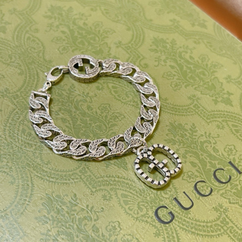 Gucci Interlocking G Chain Bracelet - Unisex, Classic Design 6 Gucci Interlocking G Chain Bracelet - Unisex, Classic Design