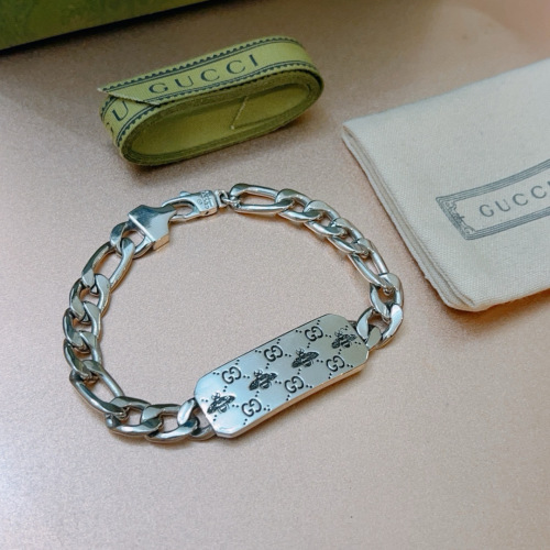 Gucci Anger Forest Double G Bee Silver Chain Bracelet for Men and Women 1 Gucci Anger Forest Double G Bee Silver Chain Bracelet for Men and Women