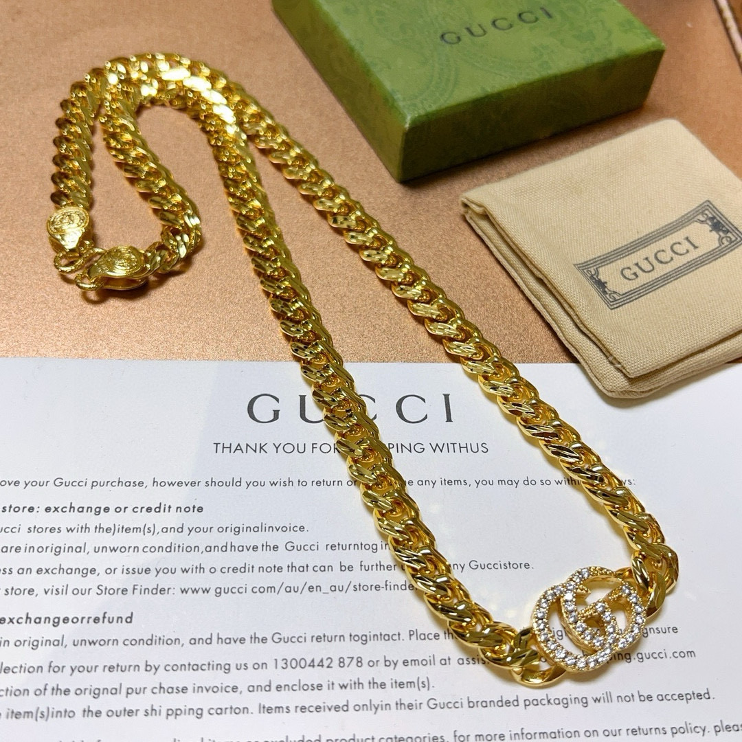     新品发布👒巨帅🤠𝐆𝐮𝐜𝐜𝐢古驰项链最新款链条档次更高明星同款Anger Forest系列双G古驰