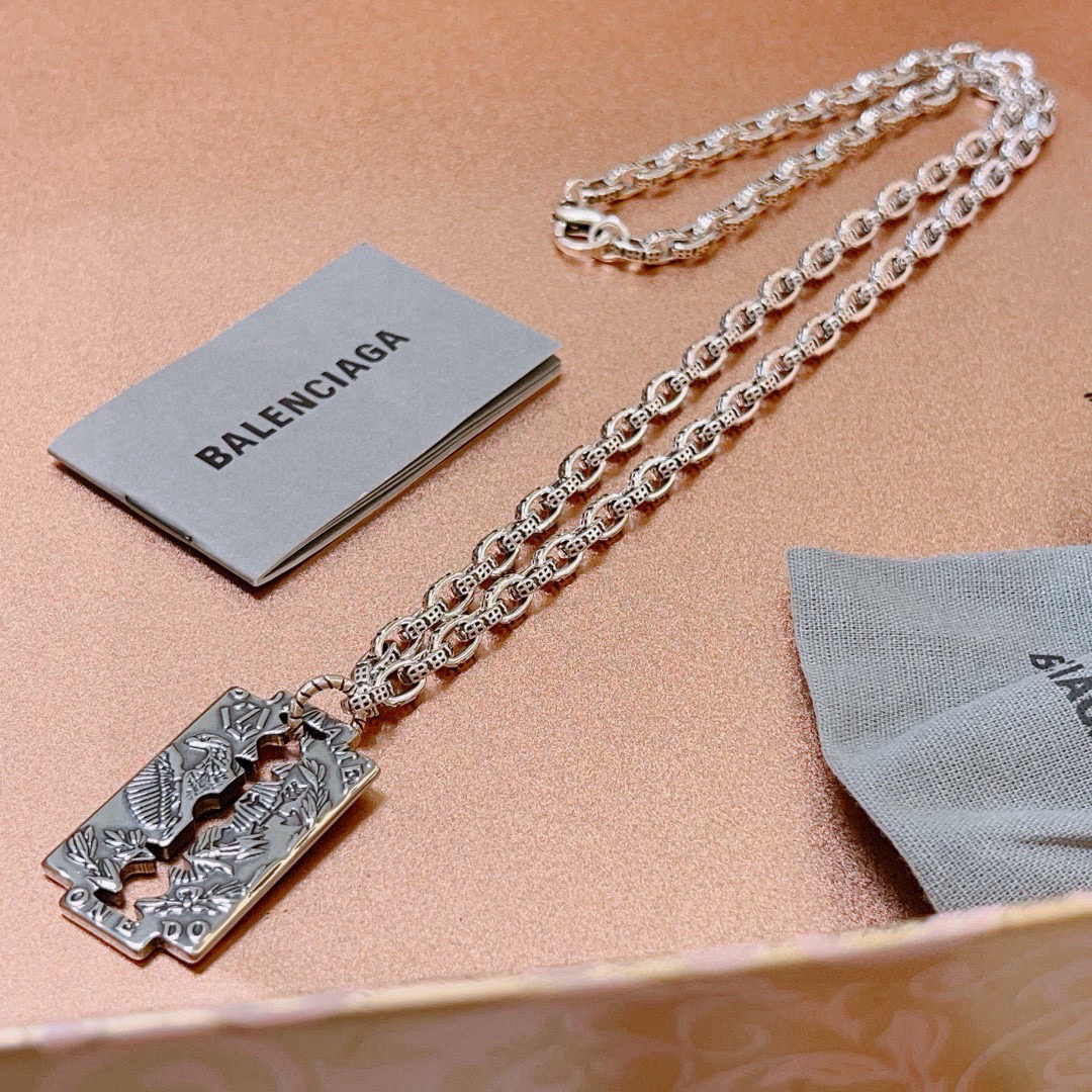  原单货🔹🔹新品 巴黎世家项链 Balenciaga 新款项链🔹专柜一致 细节做工精细 每个细节流程到位