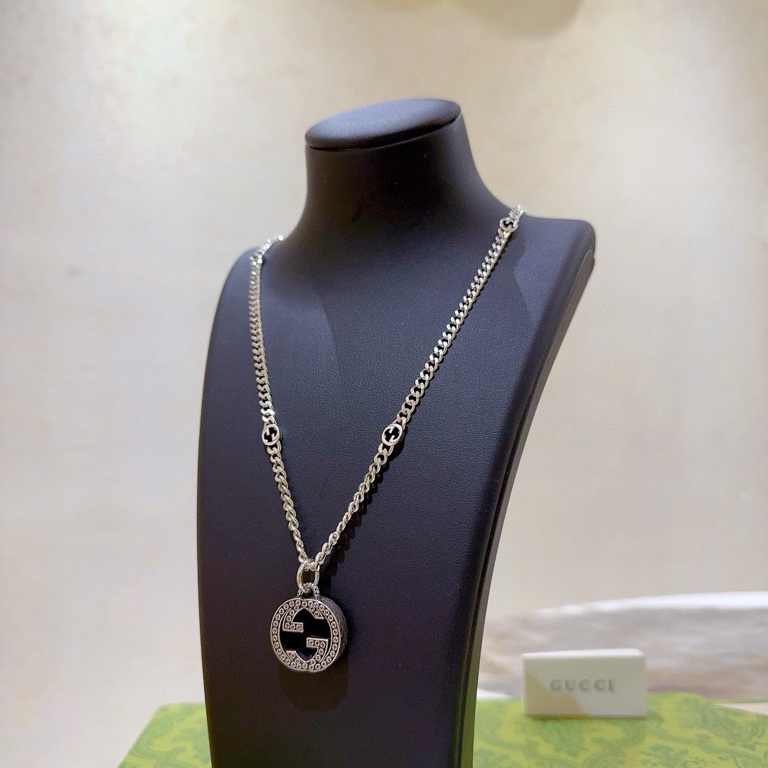    新品发布 👒𝐆𝐮𝐜𝐜𝐢古驰项链最新款链条档次更高明星同款Anger Forest系列双G经典款联名