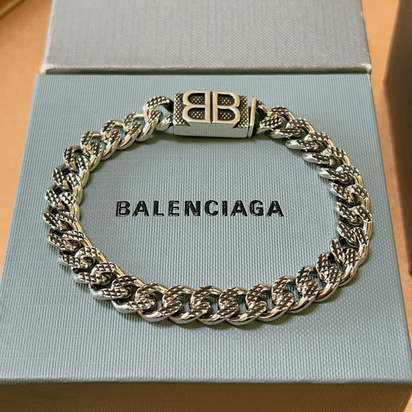 。 高品质高质感 原单货🔹🔹新品 巴黎世家 Balenciaga手链🔹专柜一致巴黎世家手链 男士火爆款出