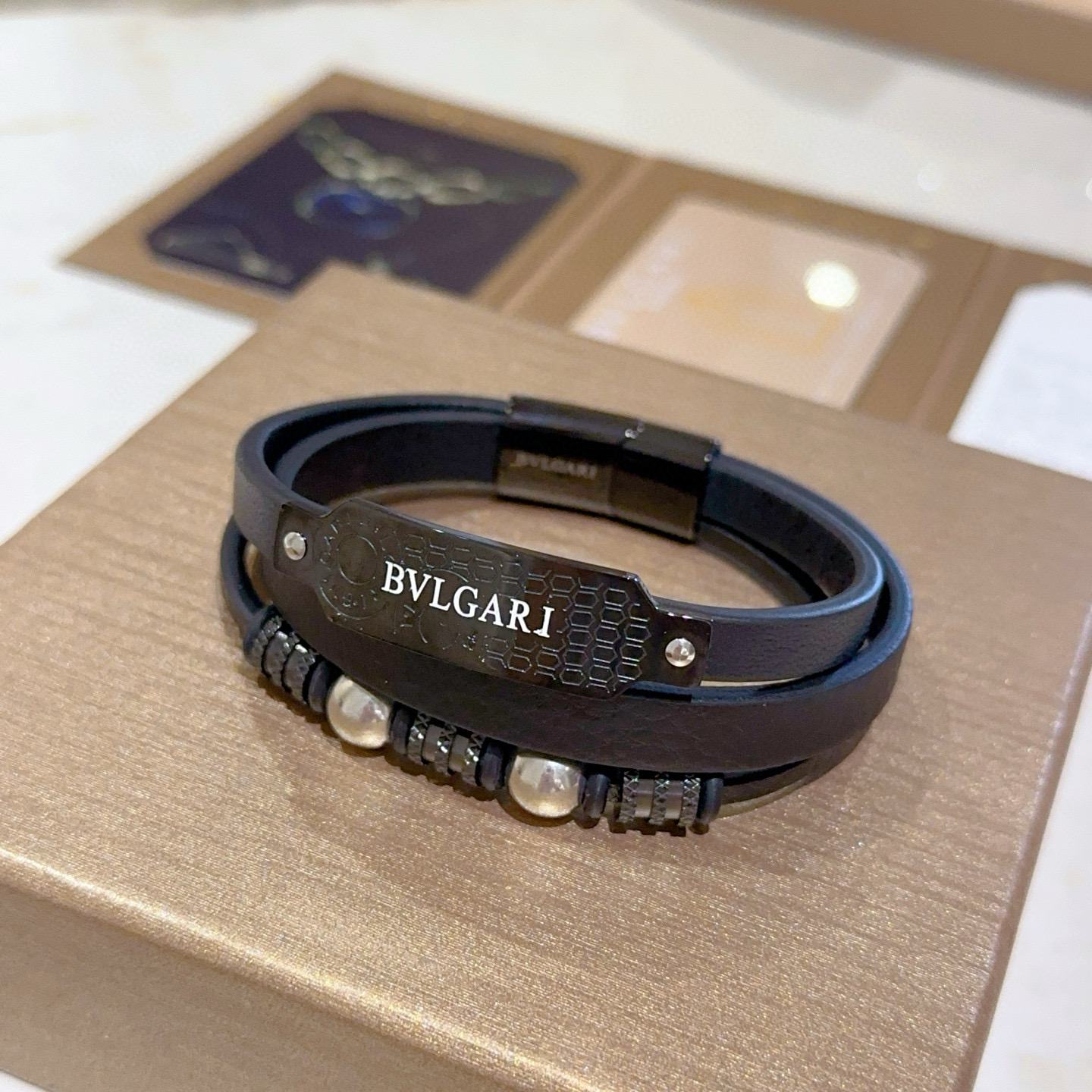 。新款宝格丽BVLGARI手链手绳编织手绳加厚版 铂金版。高级精工版色色众多网红同款 宝格丽手链❗️太考