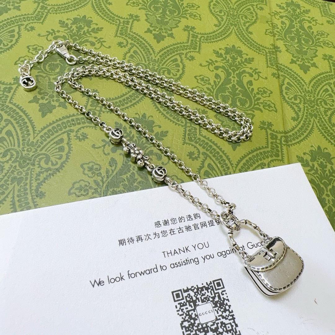    新品发布 👒𝐆𝐮𝐜𝐜𝐢古驰项链最新款链条档次更高明星同款Anger Forest系列双G经典款古驰