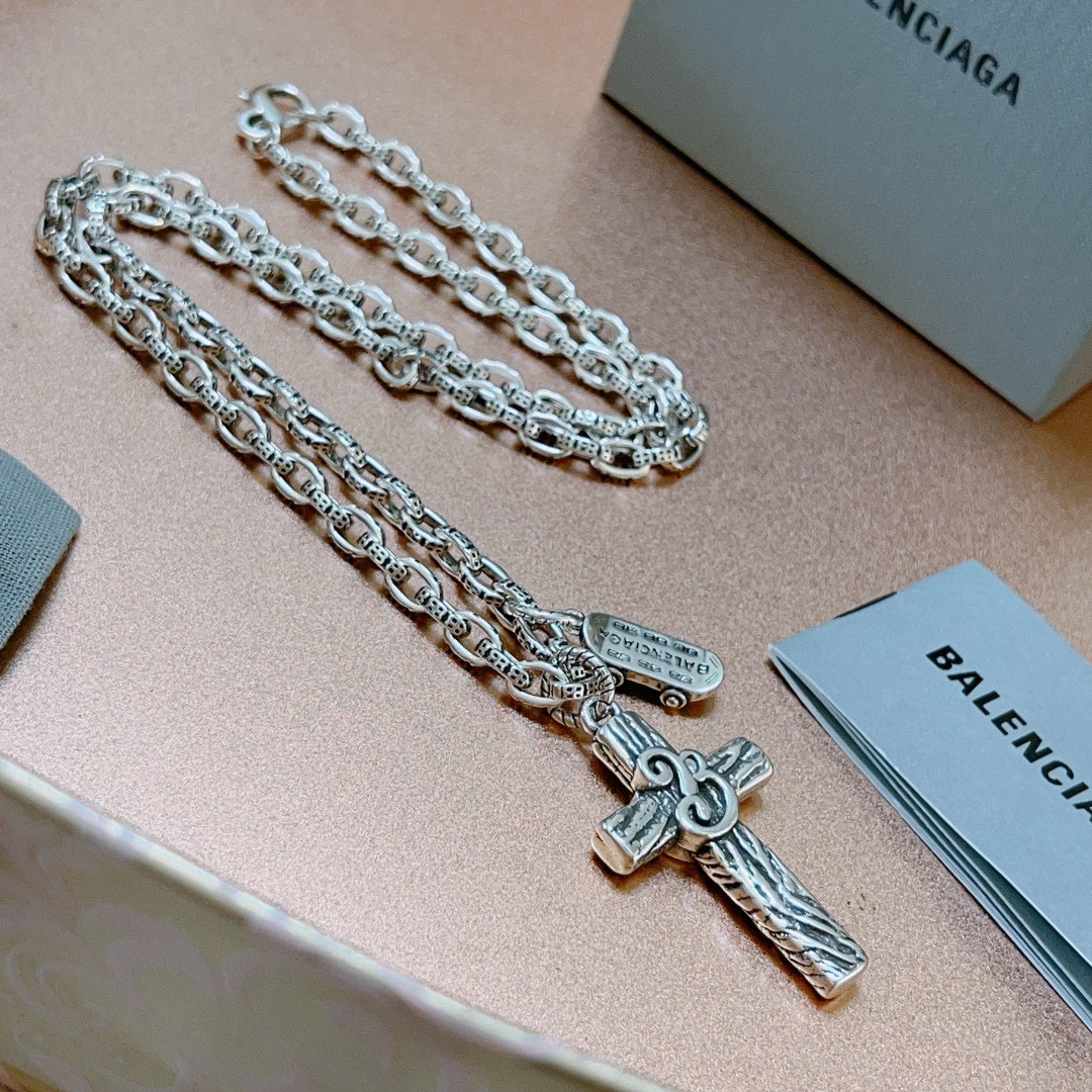  原单货🔹🔹新品发布 巴黎世家项链 Balenciaga 新款项链🔹专柜一致 细节做工精细 每个细节流程