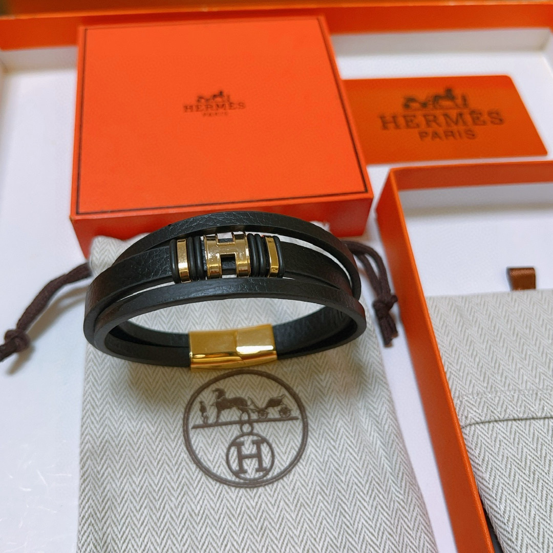     新品发售 👒🐎爱马仕手绳手环最新款纯手工头层牛皮材质档次更高明星同款H系列系列🎸经典款系列手链手