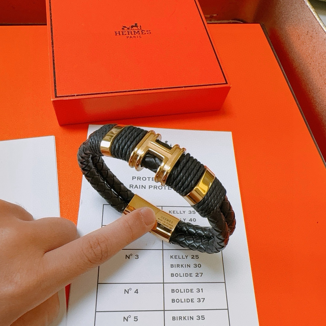     新品发售 👒🐎爱马仕手绳手环最新款纯手工头层牛皮材质档次更高明星同款H系列系列🎸经典款系列手链手