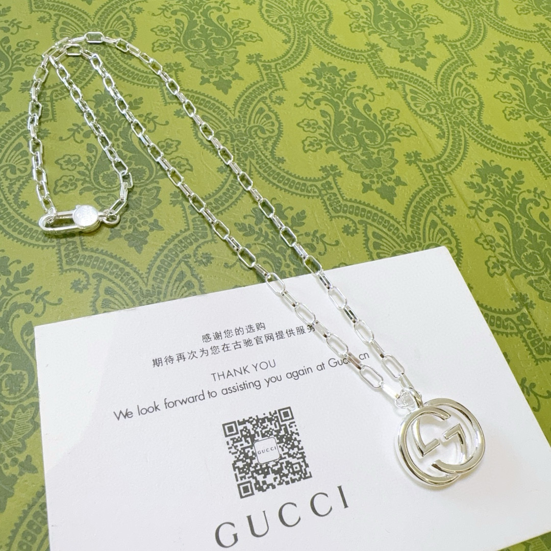    新品发布 🇮🇹意大利官宣 𝐆𝐮𝐜𝐜𝐢古驰项链最新款链条档次更高明星同款Anger Forest系列