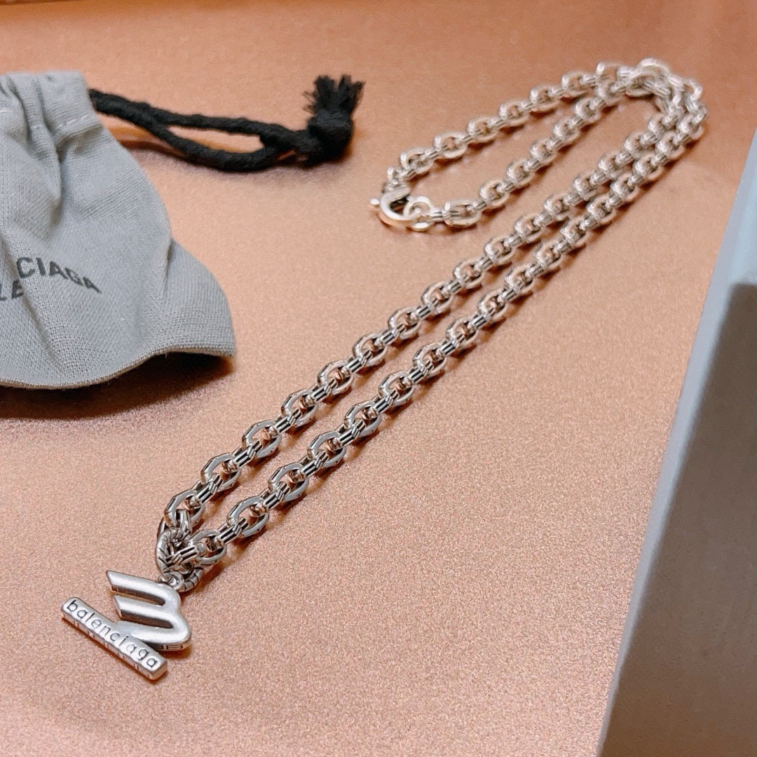  原单货🔹🔹新品发布👒 巴黎世家项链 Balenciaga 新款项链🔹专柜一致 细节做工精细 每个细节流