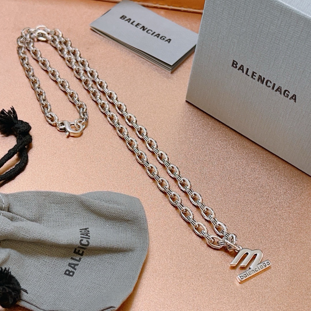  原单货🔹🔹新品发布👒 巴黎世家项链 Balenciaga 新款项链🔹专柜一致 细节做工精细 每个细节流