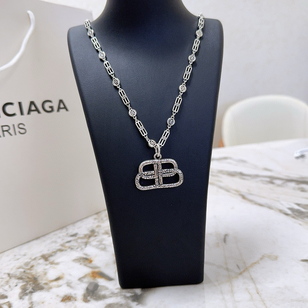  原单货🔹🔹新品 巴黎世家项链 Balenciaga 新款项链🔹专柜一致 细节做工精细 每个细节流程到位
