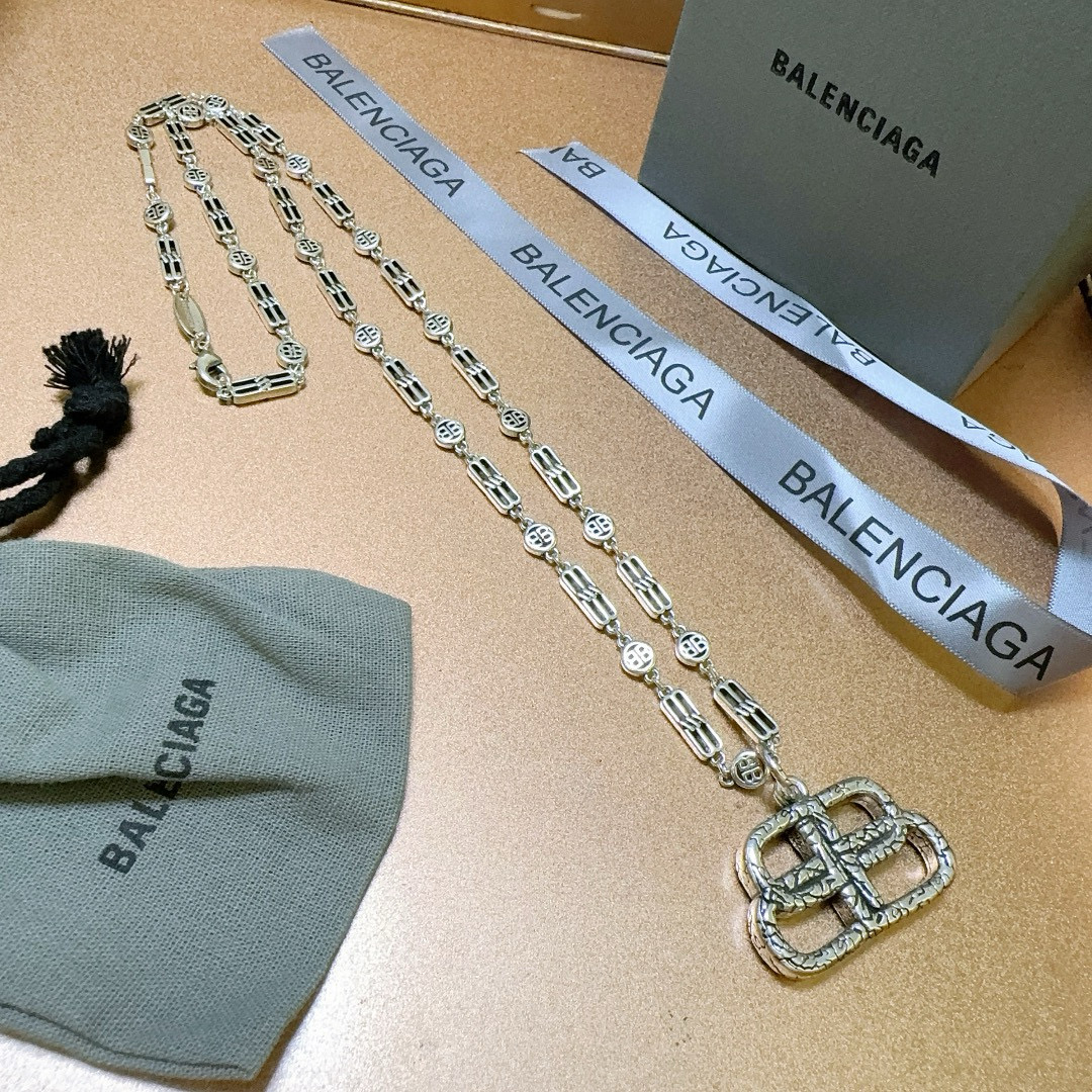  原单货🔹🔹新品 巴黎世家项链 Balenciaga 新款项链🔹专柜一致 细节做工精细 每个细节流程到位