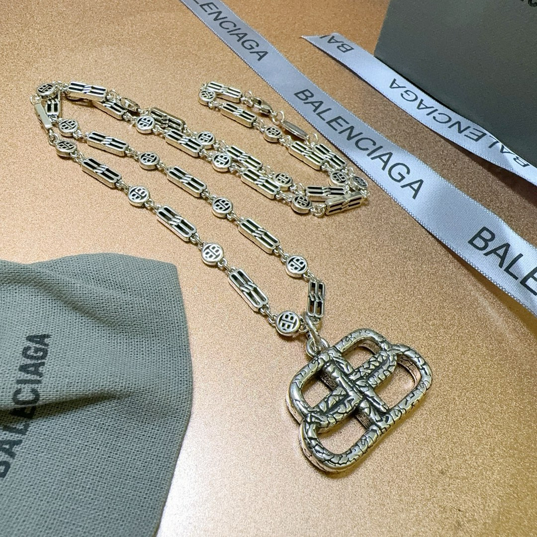  原单货🔹🔹新品 巴黎世家项链 Balenciaga 新款项链🔹专柜一致 细节做工精细 每个细节流程到位