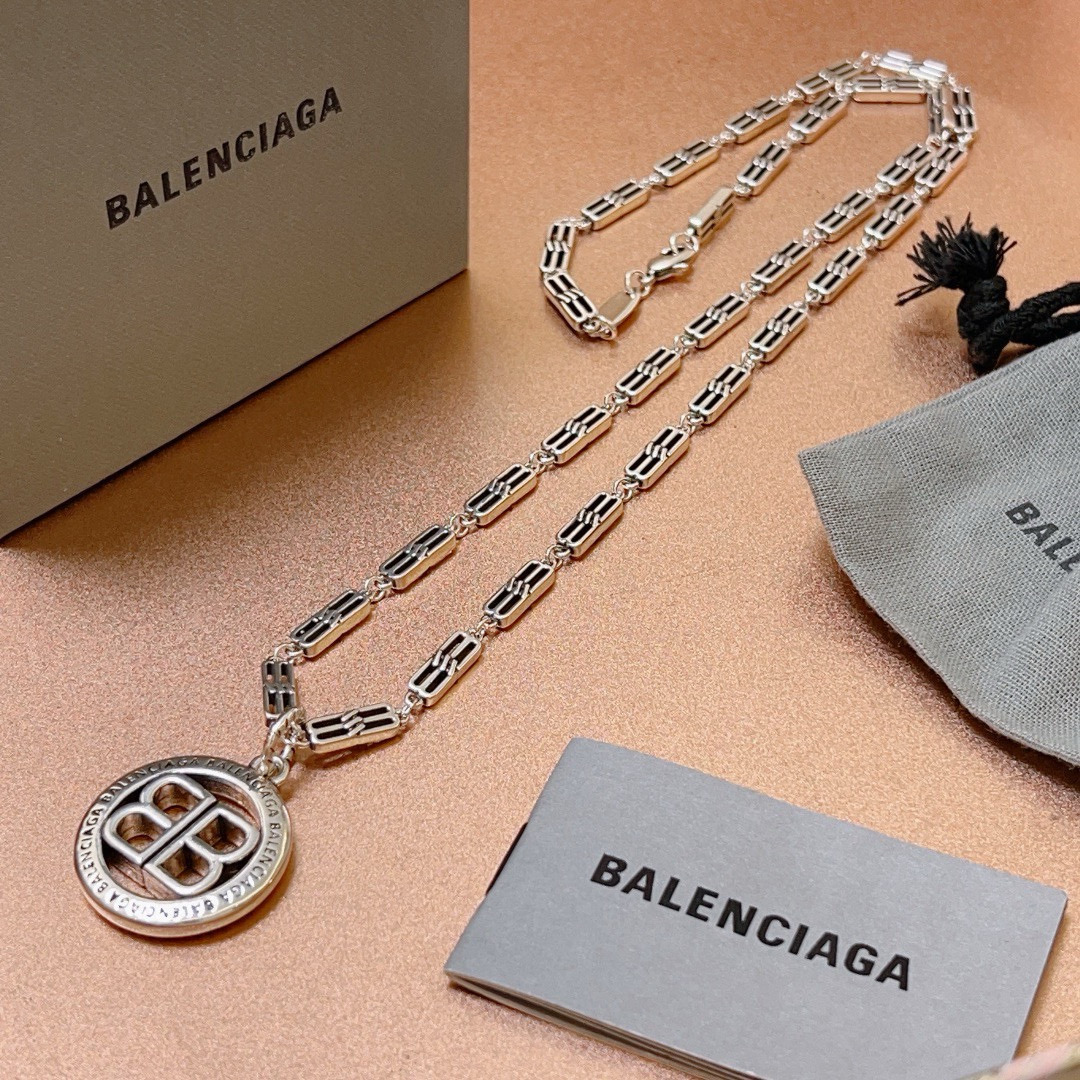  原单货🔹🔹新品 巴黎世家项链 Balenciaga 新款项链🔹专柜一致 细节做工精细 每个细节流程到位