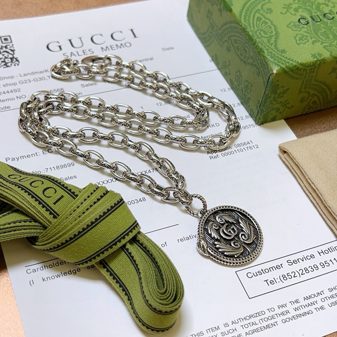     新品发布👒巨帅🤠𝐆𝐮𝐜𝐜𝐢古驰项链最新款链条加粗加厚款档次更高明星同款Anger Forest系
