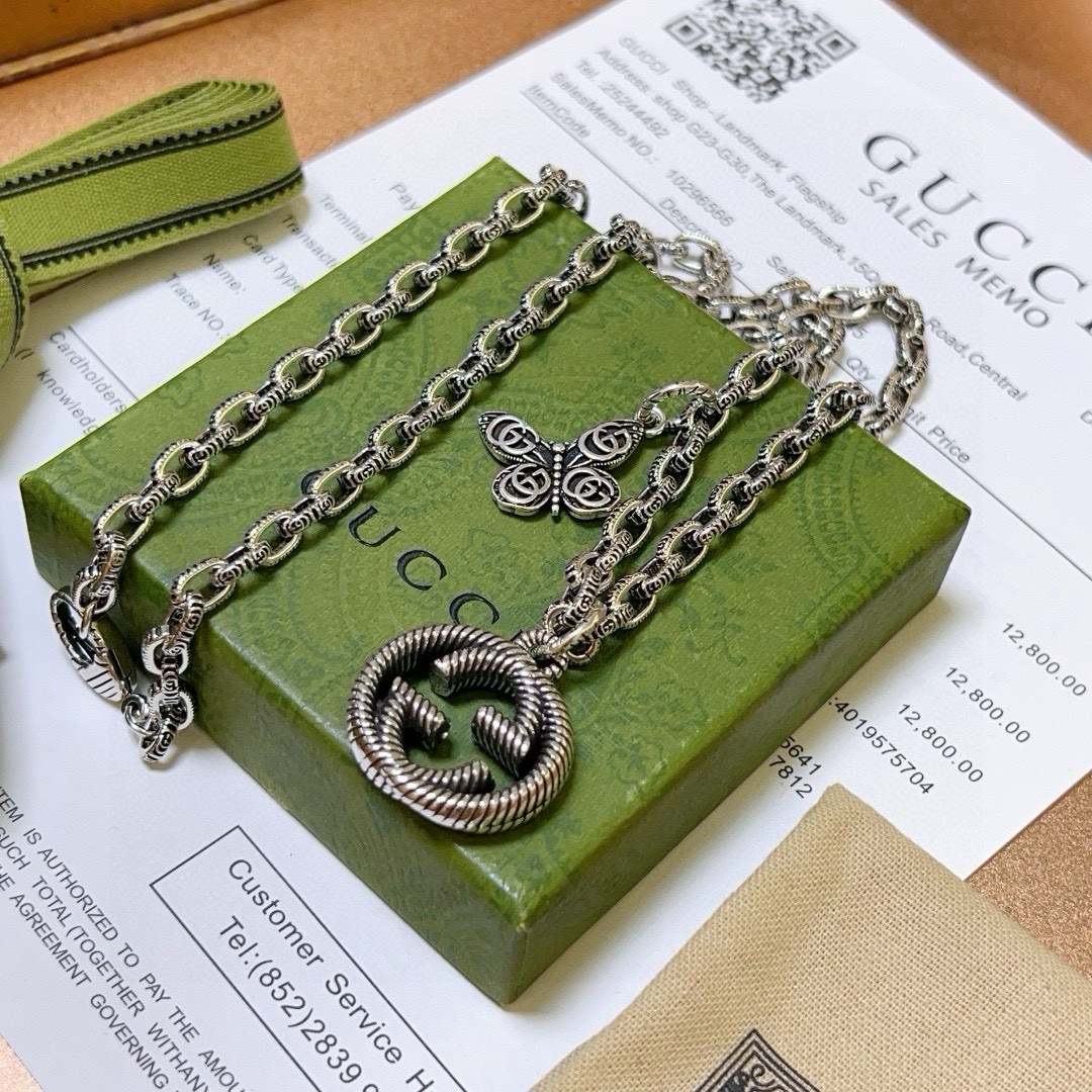     新品发布👒巨帅🤠𝐆𝐮𝐜𝐜𝐢古驰项链最新款链条档次更高明星同款Anger Forest系列双G古驰