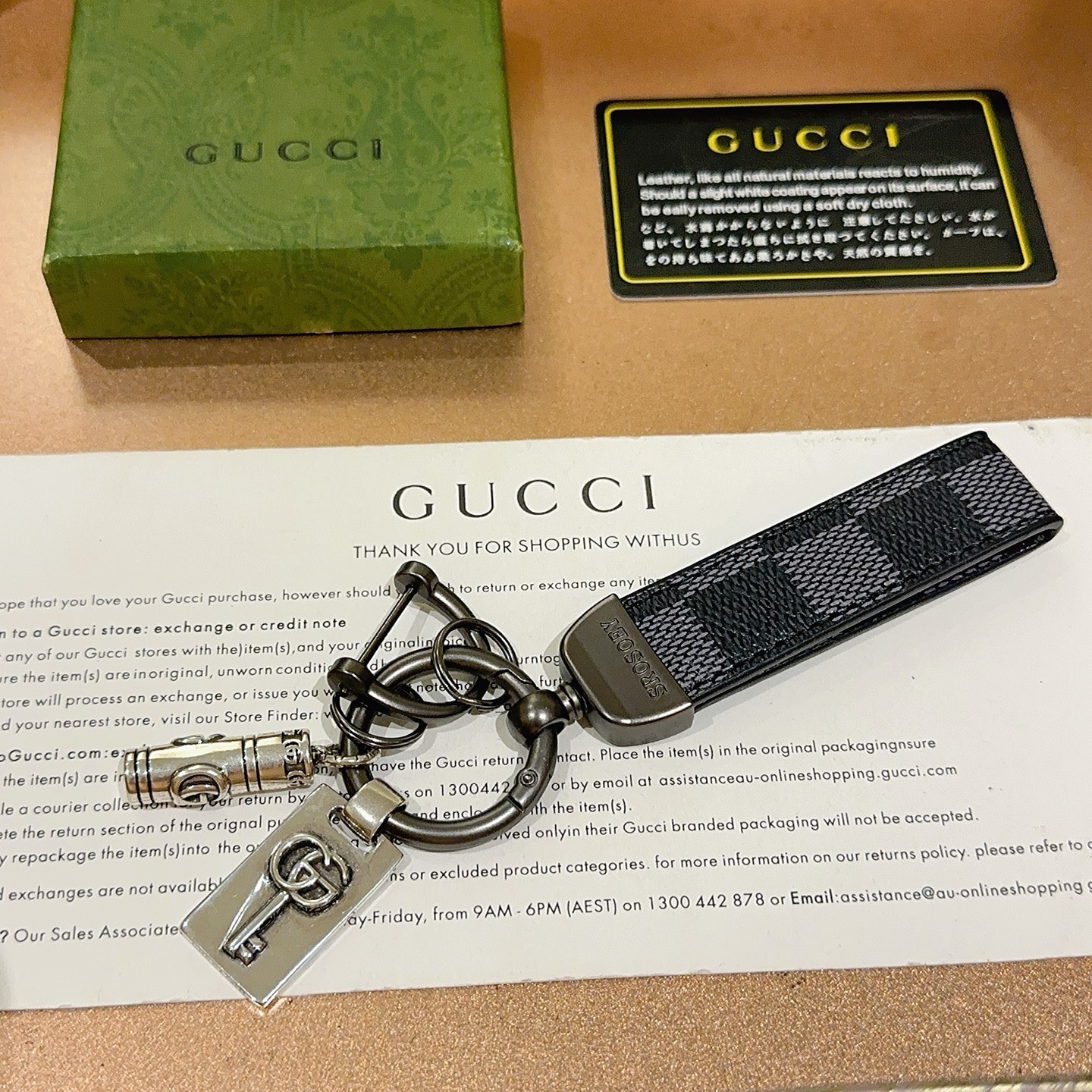    新品发布 👒𝐆𝐮𝐜𝐜𝐢古驰钥匙扣 古驰包包扣 最新款包包挂饰档次更高明星同款Anger Fores