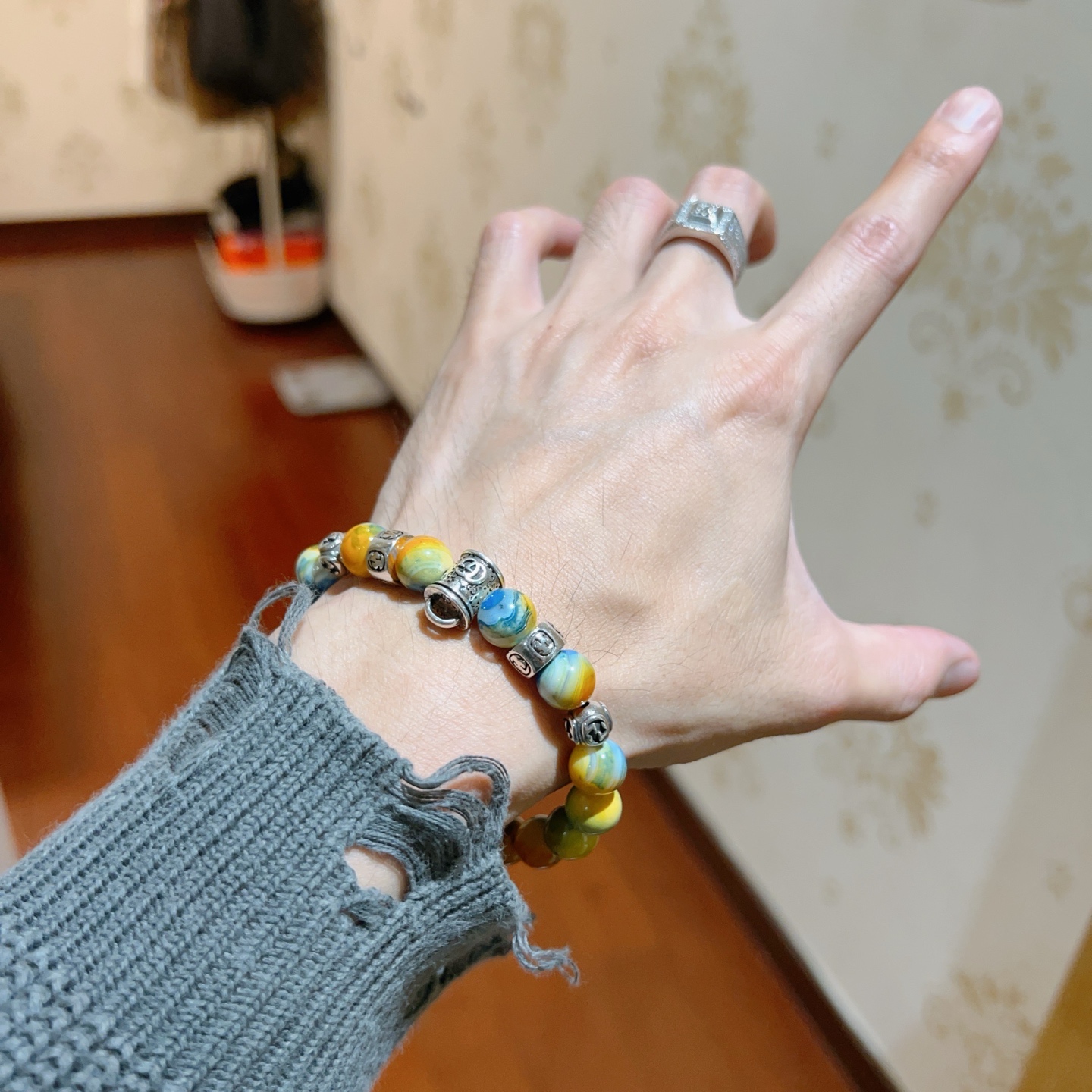   𝐆𝐮𝐜𝐜𝐢古驰手链👨👩奢华手串 男女同款 最新款全件玛瑙石串珠手链档次更高明星同款Anger For
