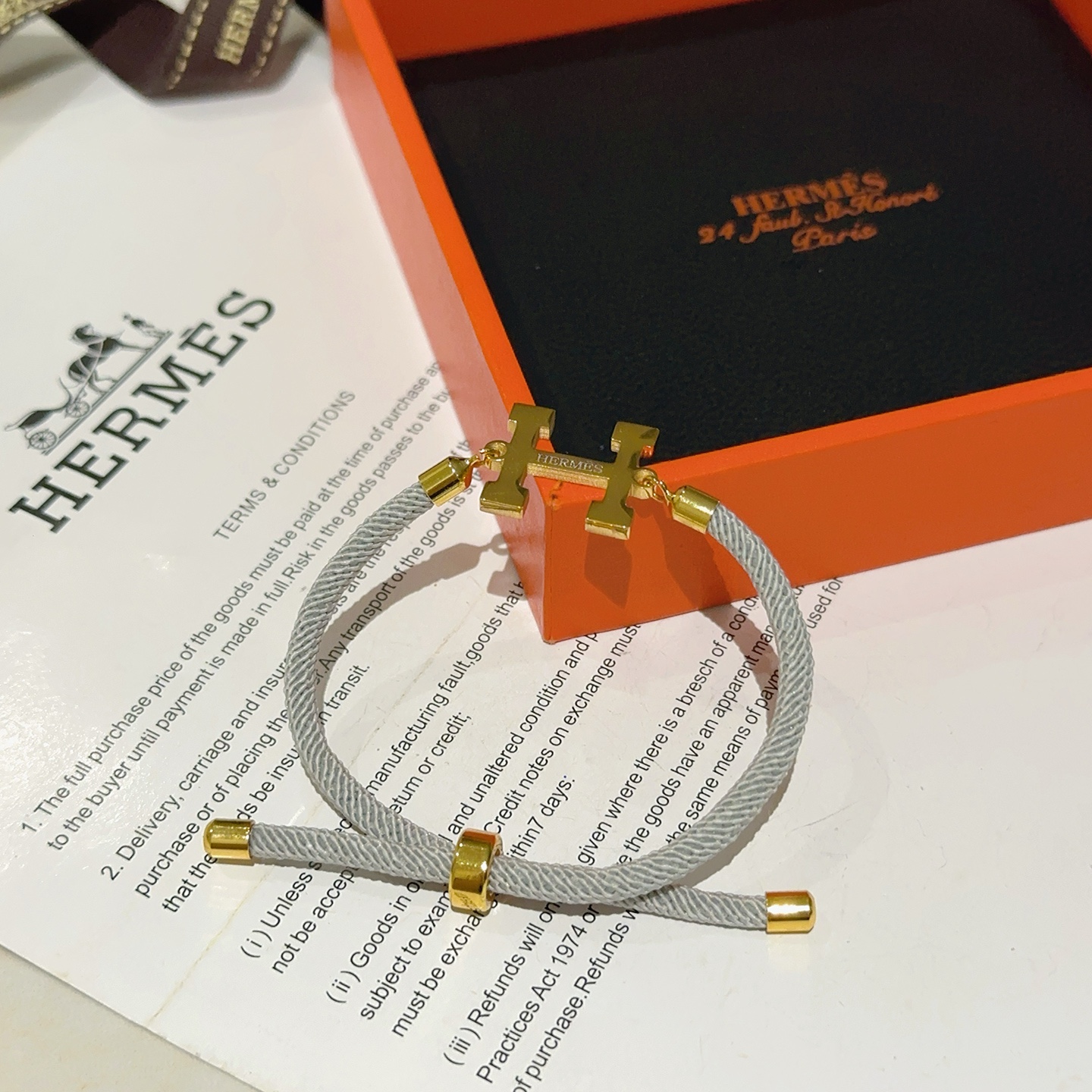    新品发售 👒🐎爱马仕手绳手环最新款纯手工编织材质档次更高明星同款H系列系列🎸经典款系列手链手绳
